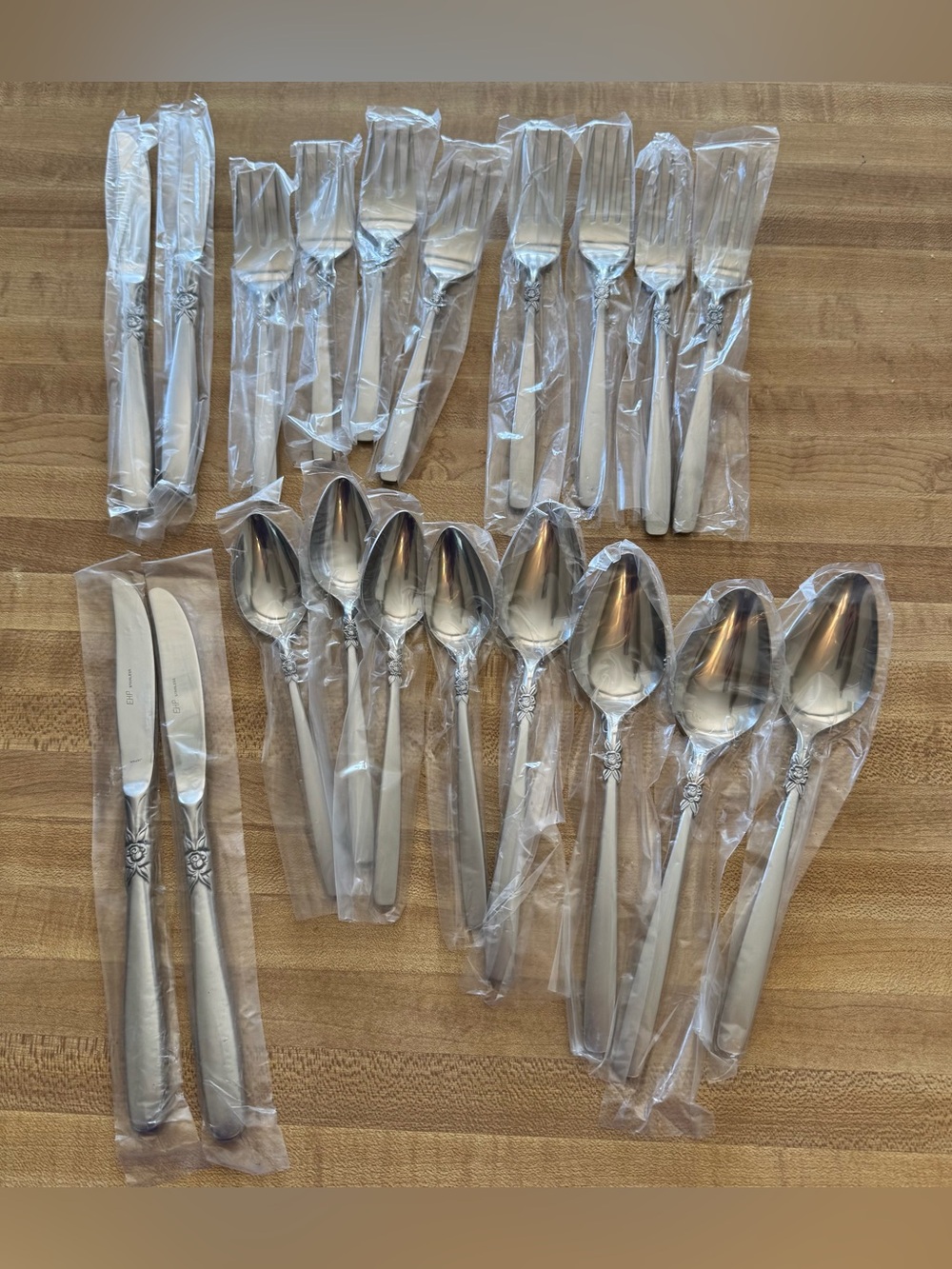Vintage Set of 20 Pieces Ekco Bellissima Grand Prix Stainless Flatware New